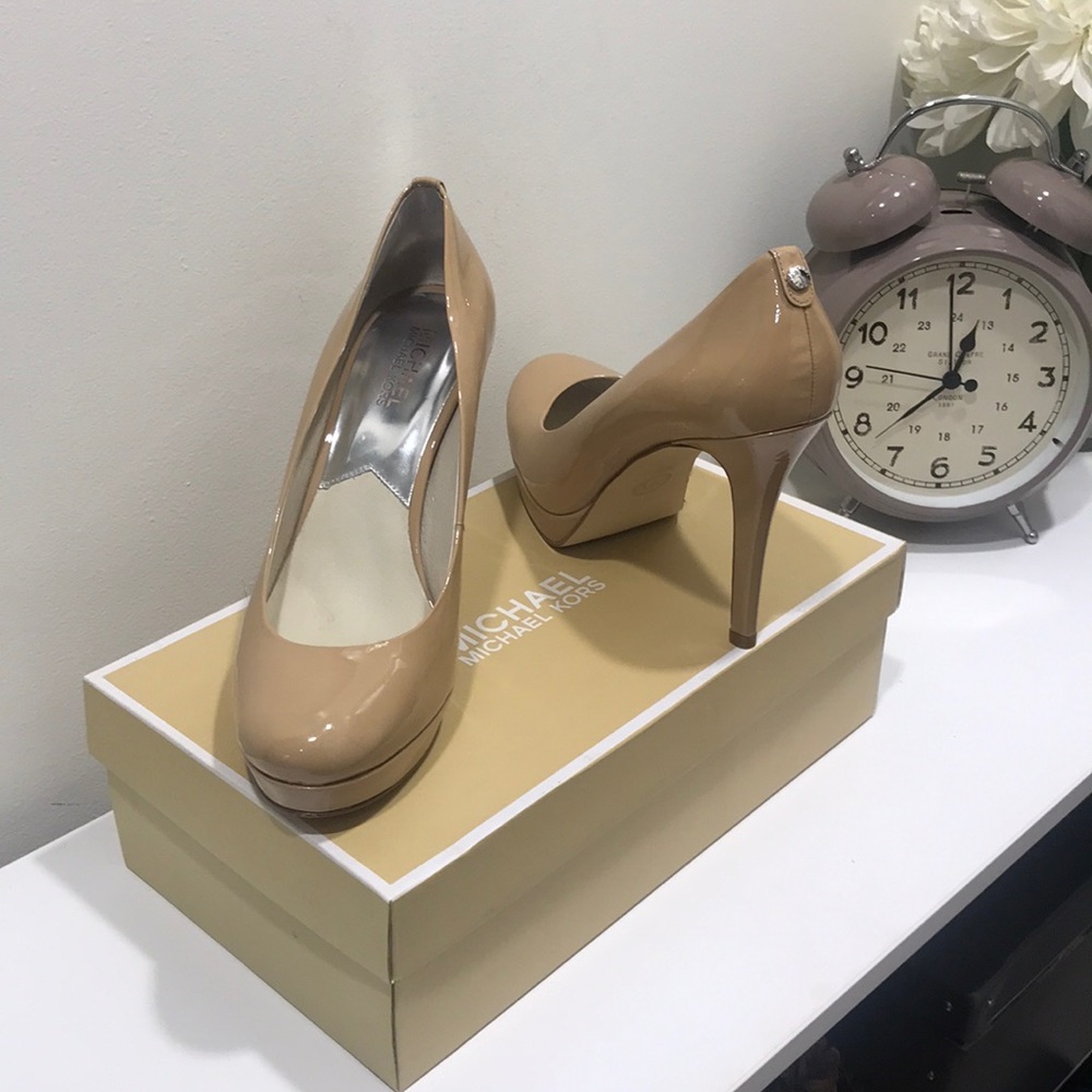 Michael Kors Ionna Pump